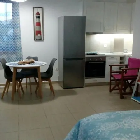 Apartment Vourkari 2 With Kitchen Ioulis